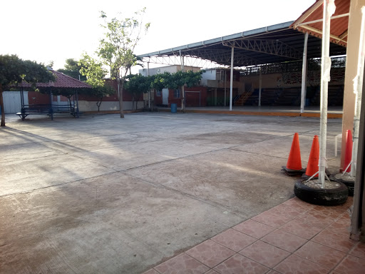 Foto 1 de Escuela Primaria Serapio Cepeda