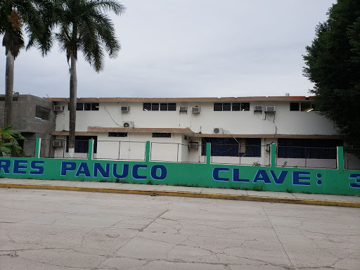 Foto 1 de SCHOOL BACHILLERES PANUCO