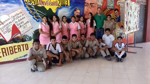 Foto 1 de Secundaria Heriberto Jara
