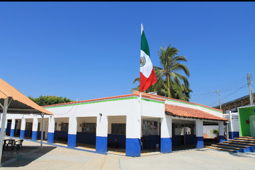 Foto 1 de COLEGIO INTERNACIONAL DEL PACIFICO