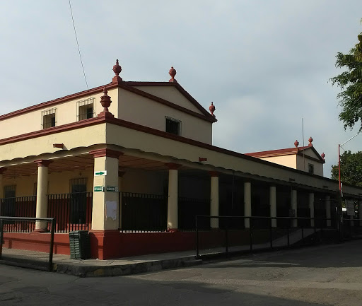 Foto 1 de Escuela Primaria Estatal General Lazaro Cardenas