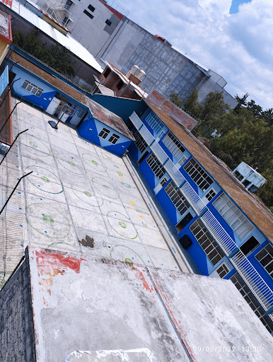 Colegio Juan Ruiz de Alarcón