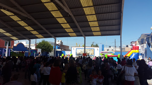 Escuela Primaria "Flores Magón"