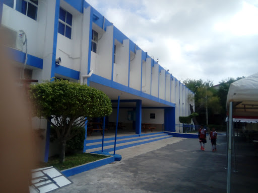La Salle College