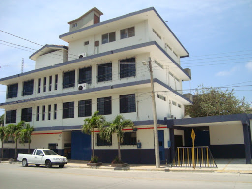 COLEGIO ROUSSEAU