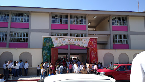 Foto 1 de Escuela Secundaria Plan de Iguala