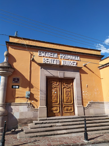 Escuela Oficial Benito Juárez