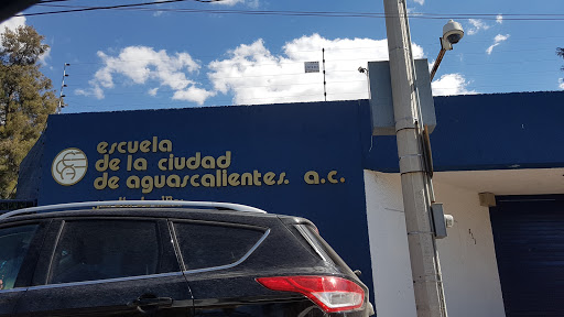 Foto 1 de ECA - Jardín de niños / Primaria