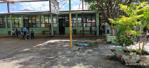 Foto 1 de Escuela Primaria México 68