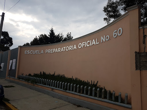 Foto 1 de Escuela Preparotoria Oficial Número 60
