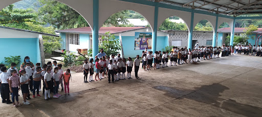 Escuela Primaria Bilingüe "Moisés Sáenz Garza"