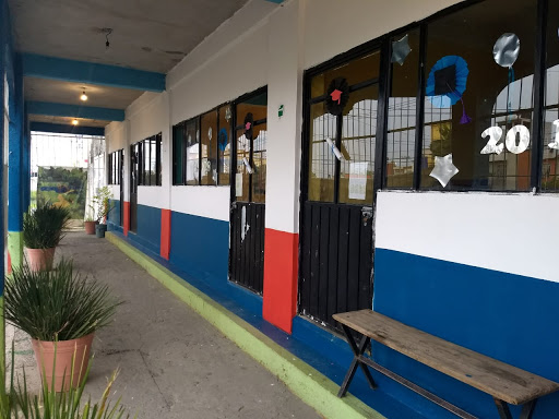 Foto 1 de COLEGIO MONTES AZULES