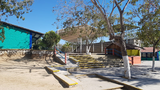 Foto 1 de Primaria Gregorio Torres Quintero