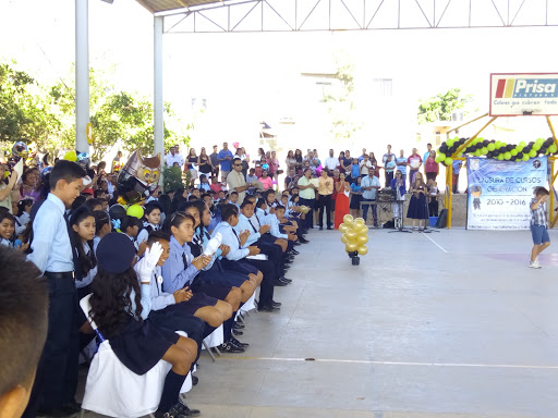 Foto 1 de Esc. Prim. Fernando I. Cota Sandez