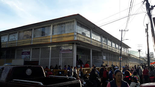 Dr. Eucario Elementary School Lopez Contreras