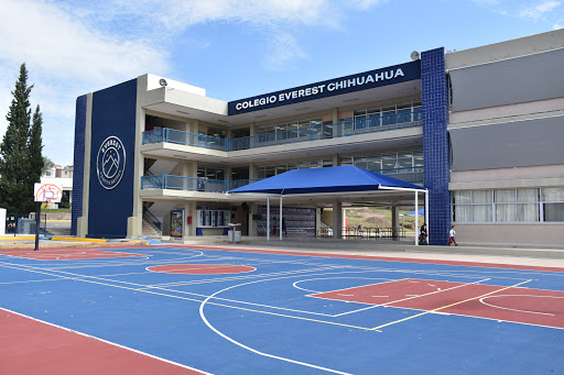 Foto 1 de Everest College-Prep Anahuac Chihuahua