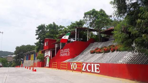 Foto 1 de Colegio Zihuatanejo