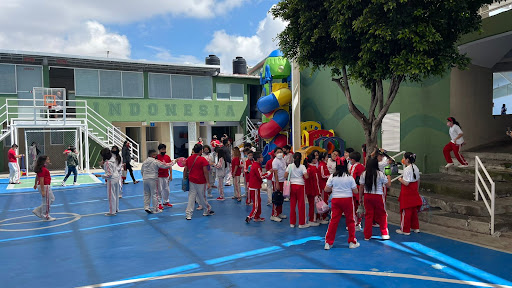 Foto 1 de Colegio Indonesia