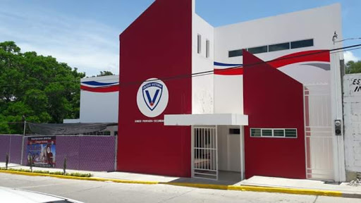 Colegio Victoria (Kinder, Primaria y Secundaria