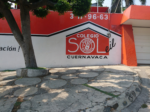 Foto 1 de Colegio Soleil Cuernavaca