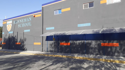 Hanneman School