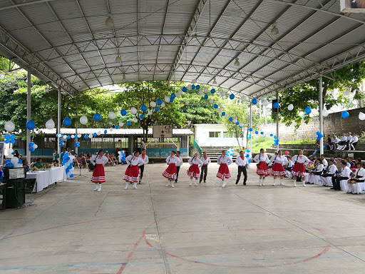 Foto 1 de Escuela Primaria 12 de Agosto