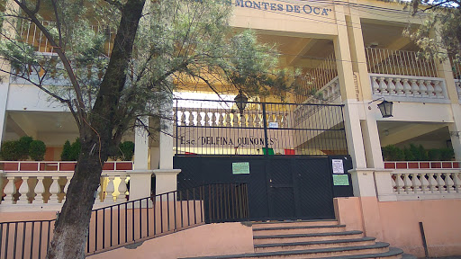Foto 1 de Escuela Primaria Delfina Quiñones