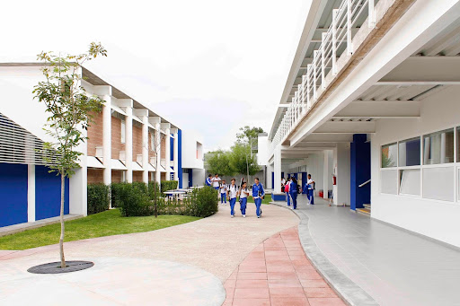 Bosques International School - Primaria y Secundaria