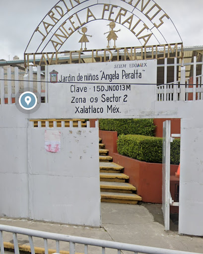 Jardin De Niños Angela Peralta en Xalatlaco