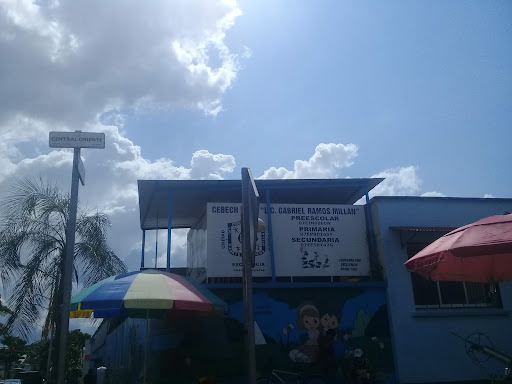 Escuela Lic. Gabriel Ramos Millán en Tapachula