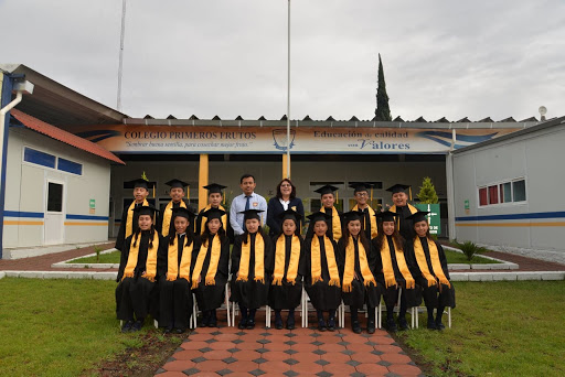 Colegio Primeros Frutos en Tlaxiaco