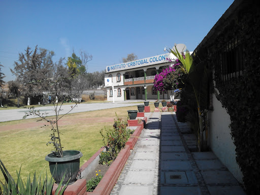 Instituto Cristóbal Colón en Teoloyucan
