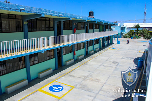Colegio la Paz de Silao en Silao