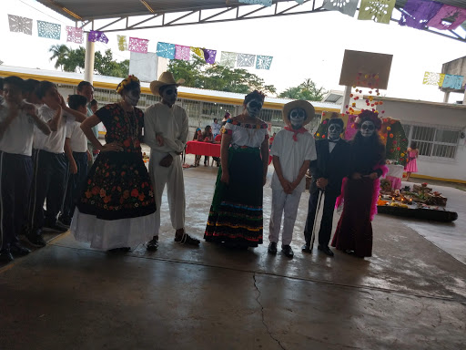 Esc. Sec. Gral. Est.