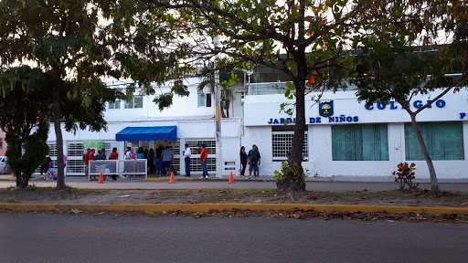 Colegio Valladolid en Cancún
