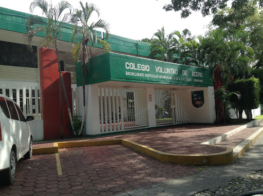 Colegio Voluntad De Acero en Lázaro Cárdenas